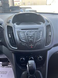 2015 Ford Escape S   - Photo 11 - Hurricane, UT 84737