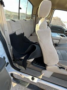 2002 Ford F-250 XLT   - Photo 10 - Hurricane, UT 84737