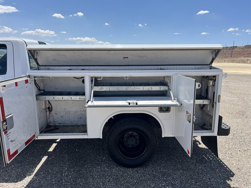 2022 RAM 3500 SLT - Photo 10 - Hurricane, UT 84737
