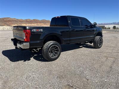 2018 Ford F-250 Super Duty Lariat   - Photo 3 - Hurricane, UT 84737