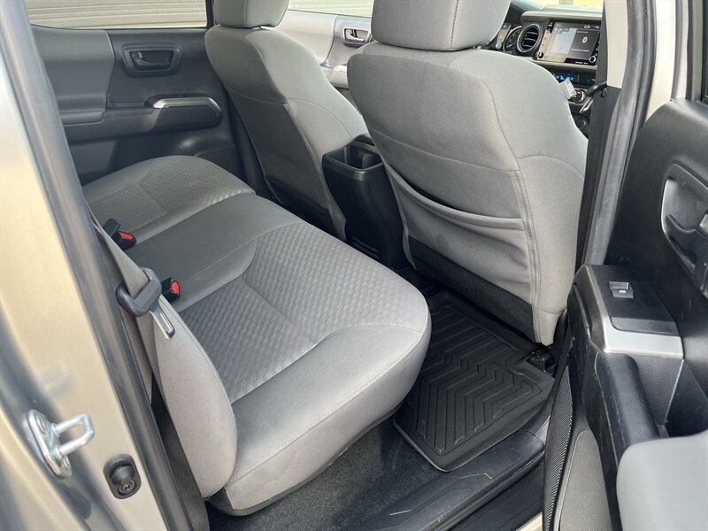 2022 Toyota Tacoma SR5 V6 - Photo 13 - Hurricane, UT 84737