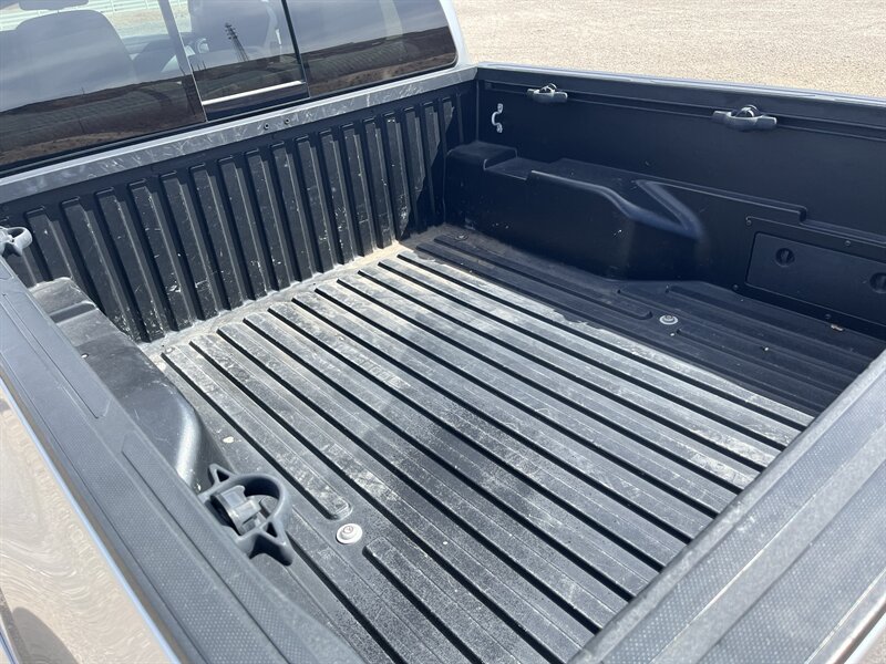 2022 Toyota Tacoma SR5 V6 - Photo 10 - Hurricane, UT 84737