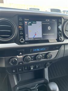 2022 Toyota Tacoma SR5 V6 - Photo 15 - Hurricane, UT 84737
