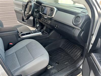 2022 Toyota Tacoma SR5 V6 - Photo 12 - Hurricane, UT 84737