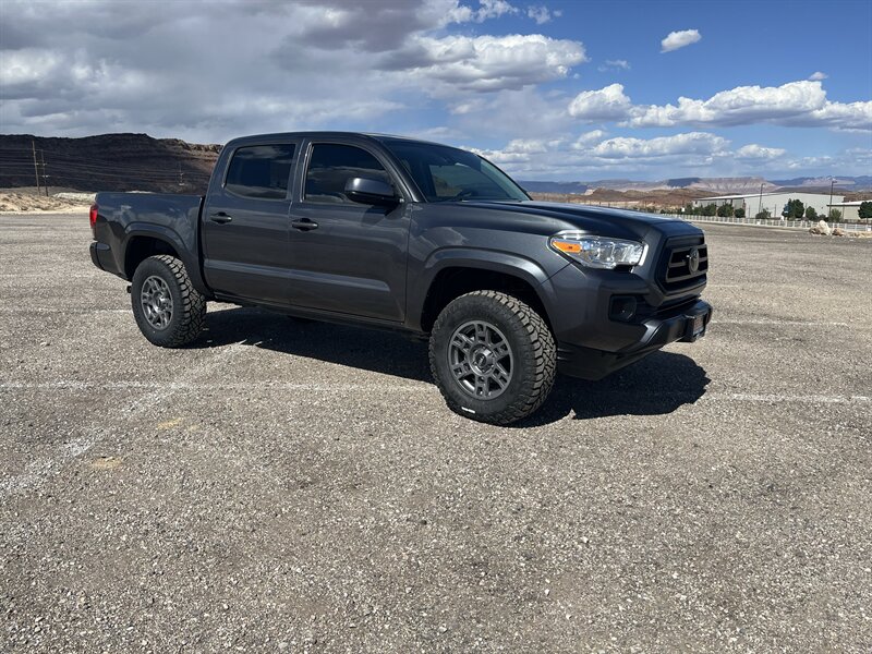 2021 Toyota Tacoma SR V6  