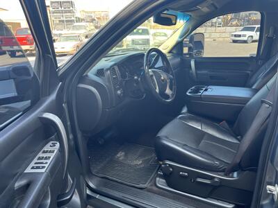 2011 Chevrolet Silverado 3500 LT   - Photo 12 - Hurricane, UT 84737