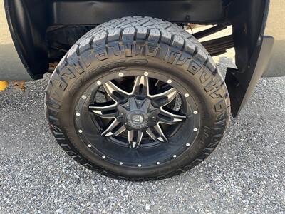 2011 Chevrolet Silverado 3500 LT   - Photo 8 - Hurricane, UT 84737