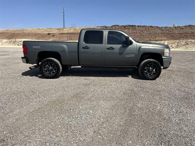 2011 Chevrolet Silverado 3500 LT   - Photo 5 - Hurricane, UT 84737