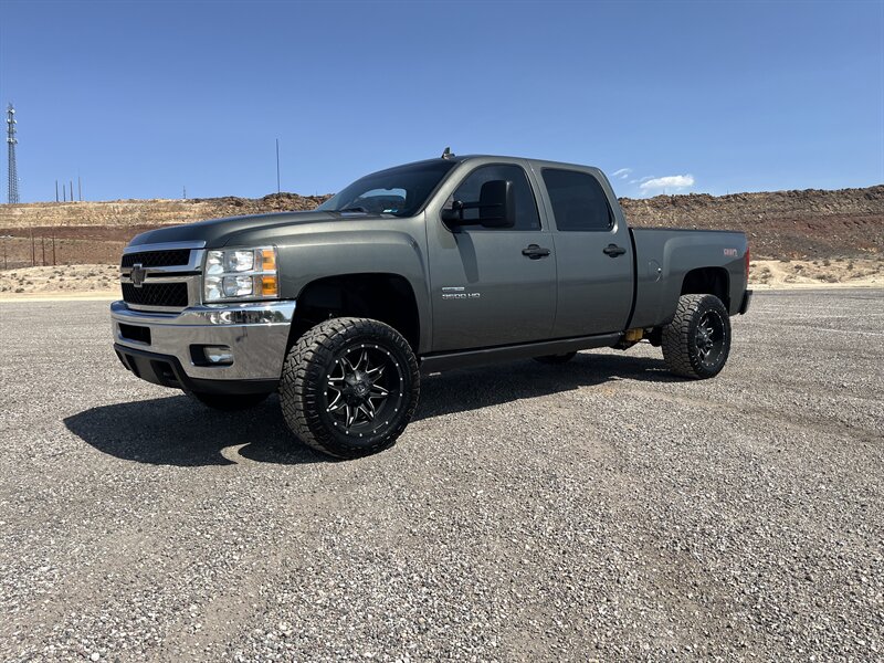 2011 Chevrolet Silverado 3500 LT  