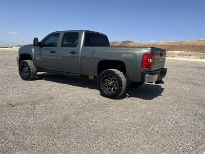 2011 Chevrolet Silverado 3500 LT   - Photo 3 - Hurricane, UT 84737