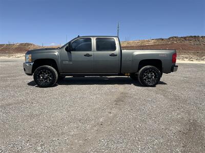2011 Chevrolet Silverado 3500 LT   - Photo 2 - Hurricane, UT 84737