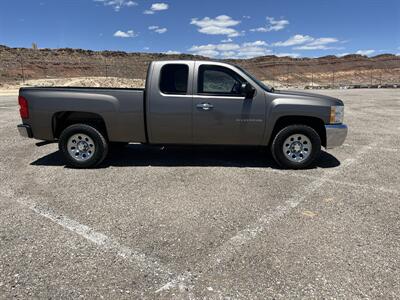2012 Chevrolet Silverado 1500 Work Truck   - Photo 2 - Hurricane, UT 84737