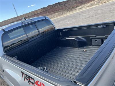 2016 Toyota Tacoma TRD Sport   - Photo 8 - Hurricane, UT 84737