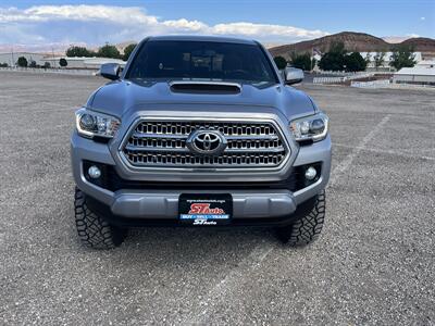 2016 Toyota Tacoma TRD Sport   - Photo 9 - Hurricane, UT 84737