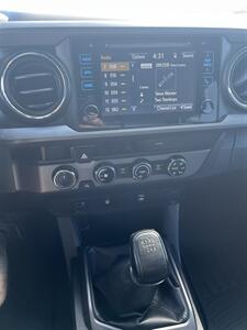 2016 Toyota Tacoma TRD Sport   - Photo 16 - Hurricane, UT 84737