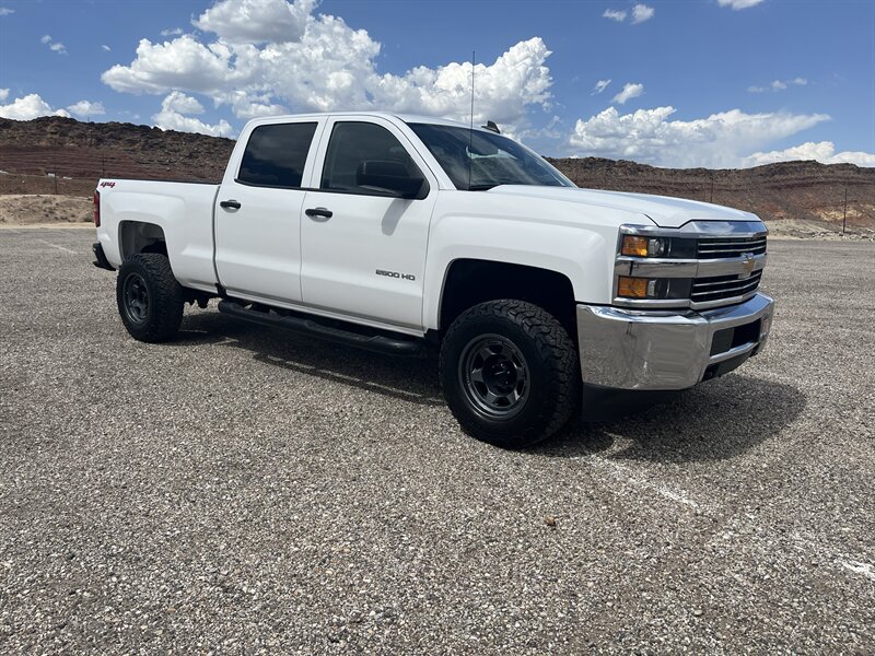 2018 Chevrolet Silverado 2500 Work Truck   - Photo 1 - Hurricane, UT 84737