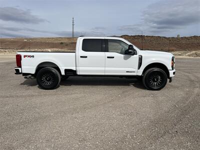 2024 Ford F-250 XLT   - Photo 2 - Hurricane, UT 84737