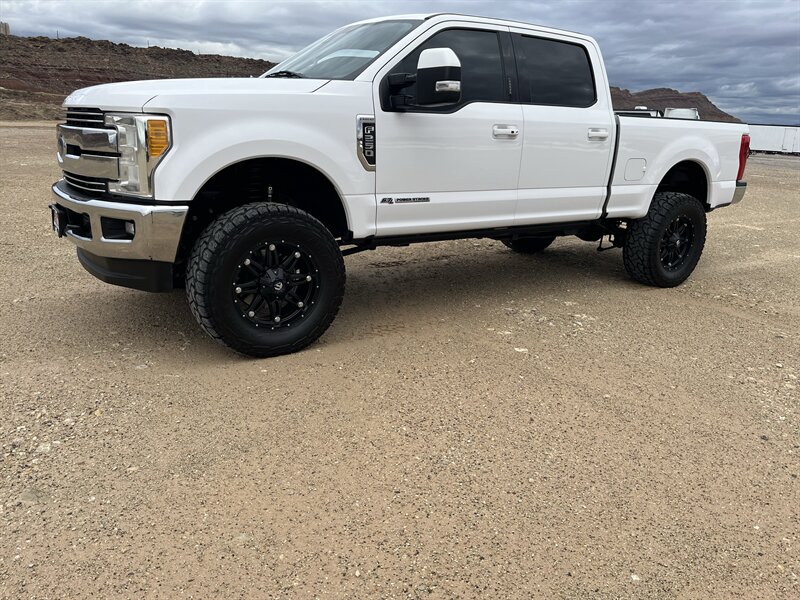 2017 Ford F-250 Lariat - Photo 4 - Hurricane, UT 84737