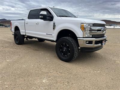 2017 Ford F-250 Lariat Truck