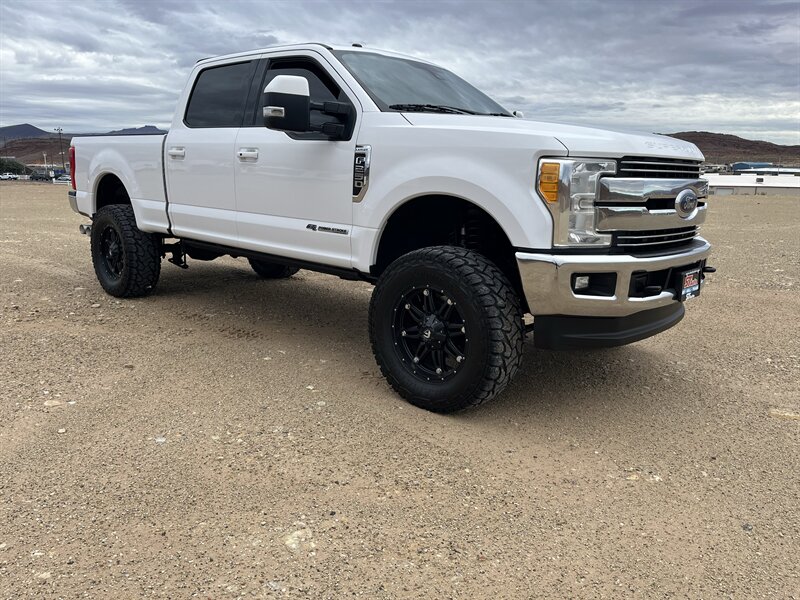 2017 Ford F-250 Lariat   - Photo 1 - Hurricane, UT 84737