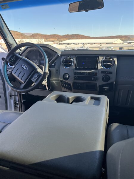 2016 Ford F-350 Super Duty XLT - Photo 18 - Hurricane, UT 84737