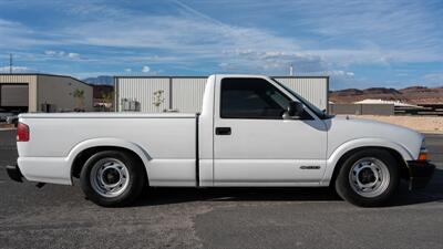 2001 Chevrolet S-10   - Photo 11 - Hurricane, UT 84737