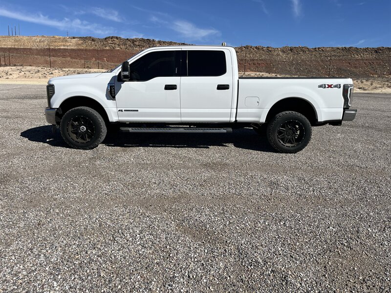 2018 Ford F-250 Super Duty XLT - Photo 5 - Hurricane, UT 84737