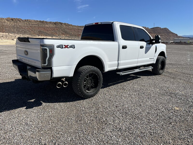 2018 Ford F-250 Super Duty XLT - Photo 3 - Hurricane, UT 84737