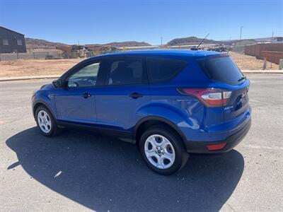 2017 Ford Escape S   - Photo 5 - Hurricane, UT 84737