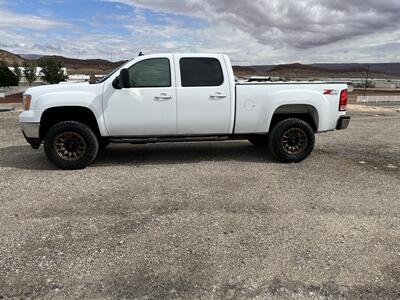 2013 GMC Sierra 2500 SLE   - Photo 5 - Hurricane, UT 84737