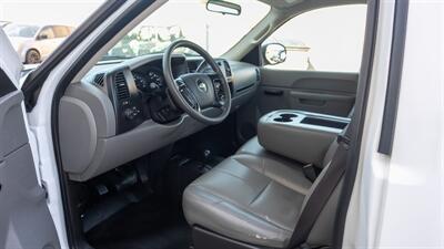 2010 Chevrolet Silverado 1500 Work Truck   - Photo 8 - Hurricane, UT 84737