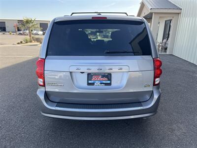 2017 Dodge Grand Caravan SXT   - Photo 7 - Hurricane, UT 84737