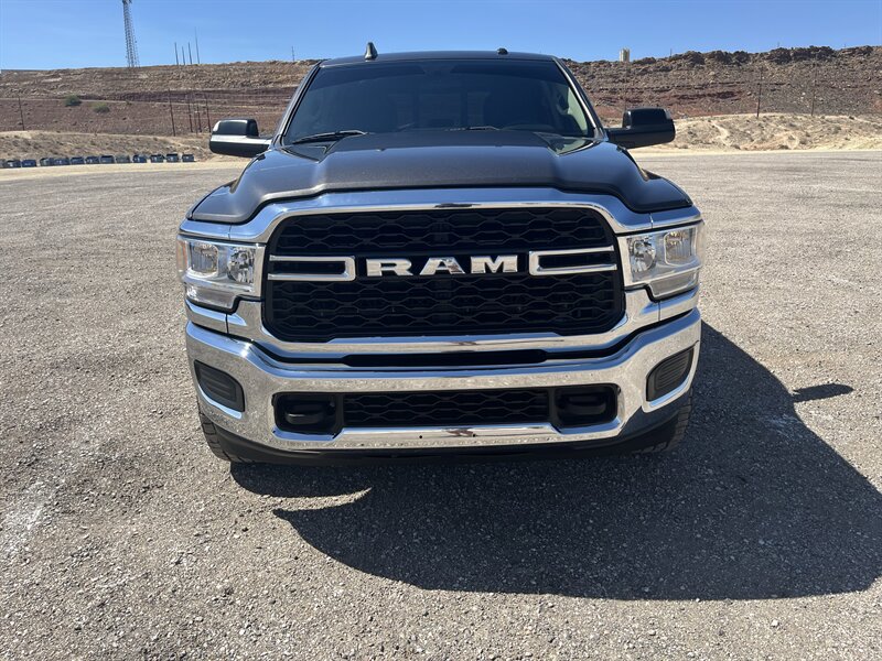 2019 RAM 3500 Tradesman - Photo 8 - Hurricane, UT 84737