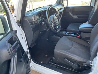 2017 Jeep Wrangler Sport   - Photo 10 - Hurricane, UT 84737
