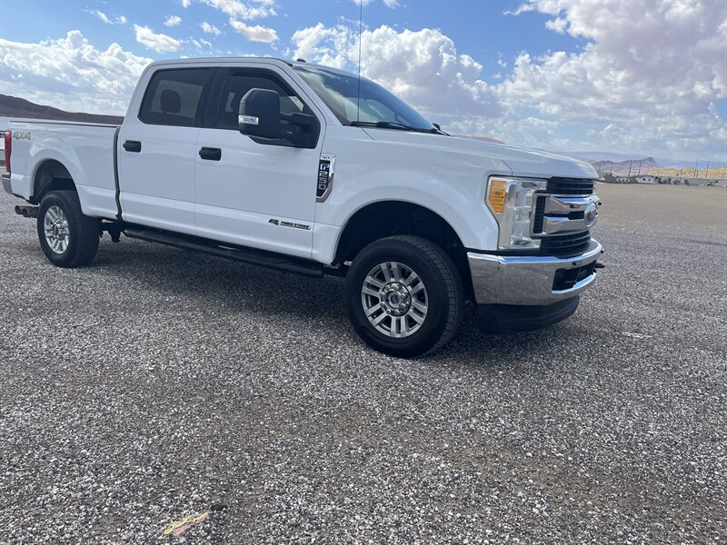 2017 Ford F-250 Super Duty XLT   - Photo 1 - Hurricane, UT 84737