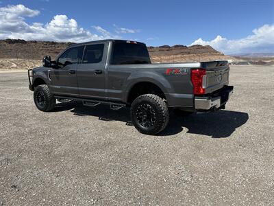 2019 Ford F-250 XLT   - Photo 6 - Hurricane, UT 84737