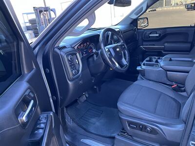 2020 Chevrolet Silverado 1500 LT   - Photo 8 - Hurricane, UT 84737