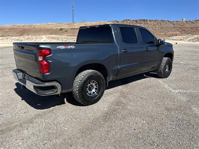 2020 Chevrolet Silverado 1500 LT   - Photo 4 - Hurricane, UT 84737