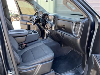 2020 Chevrolet Silverado 1500 LT   - Photo 10 - Hurricane, UT 84737