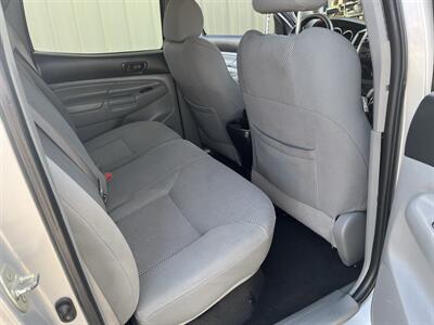 2012 Toyota Tacoma PreRunner V6   - Photo 15 - Hurricane, UT 84737