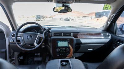 2009 GMC Yukon Denali   - Photo 10 - Hurricane, UT 84737