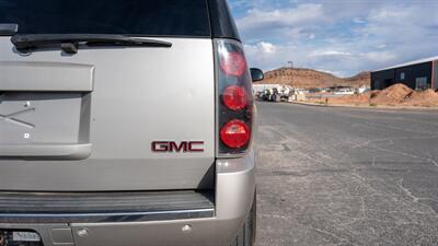 2009 GMC Yukon Denali   - Photo 8 - Hurricane, UT 84737