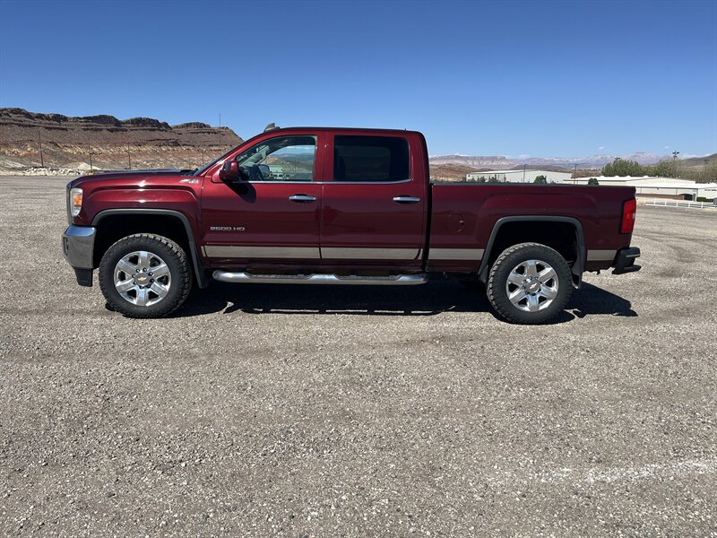 2016 GMC Sierra 2500 SLE - Photo 5 - Hurricane, UT 84737