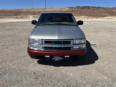 2003 Chevrolet S-10 LS 3dr Extended Cab LS   - Photo 8 - Hurricane, UT 84737