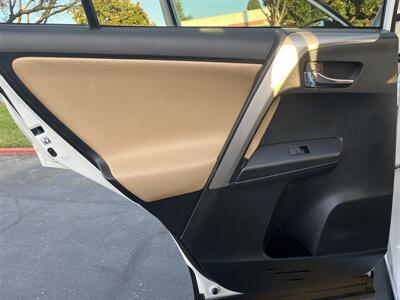 2017 Toyota RAV4 XLE   - Photo 30 - Sacramento, CA 95826