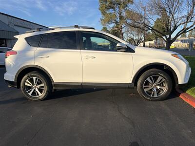 2017 Toyota RAV4 XLE   - Photo 14 - Sacramento, CA 95826