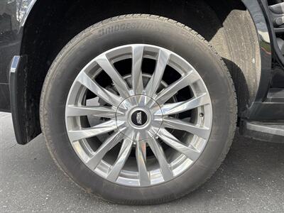 2021 Cadillac Escalade Premium Luxury   - Photo 17 - Sacramento, CA 95826