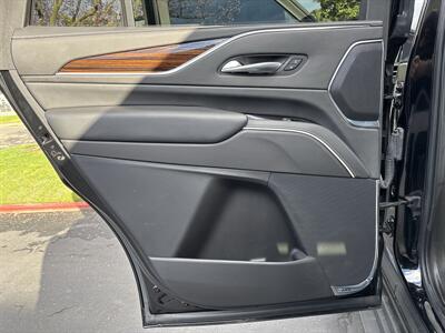 2021 Cadillac Escalade Premium Luxury   - Photo 32 - Sacramento, CA 95826