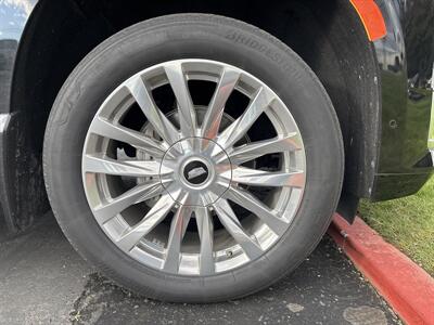 2021 Cadillac Escalade Premium Luxury   - Photo 15 - Sacramento, CA 95826