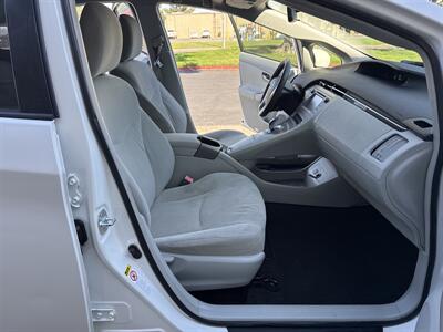 2012 Toyota Prius   - Photo 31 - Sacramento, CA 95826